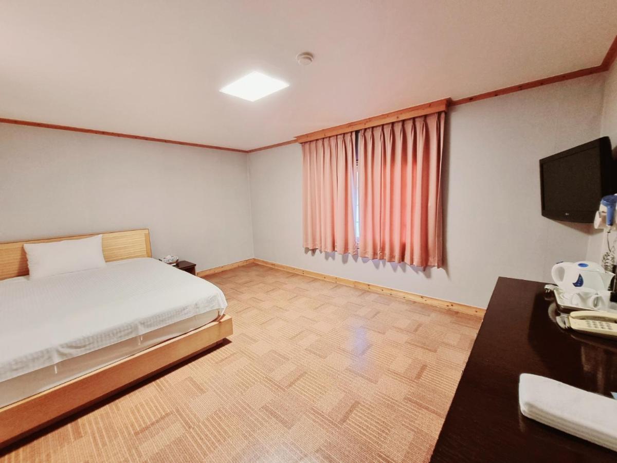 Hotel G Jeju Exterior foto