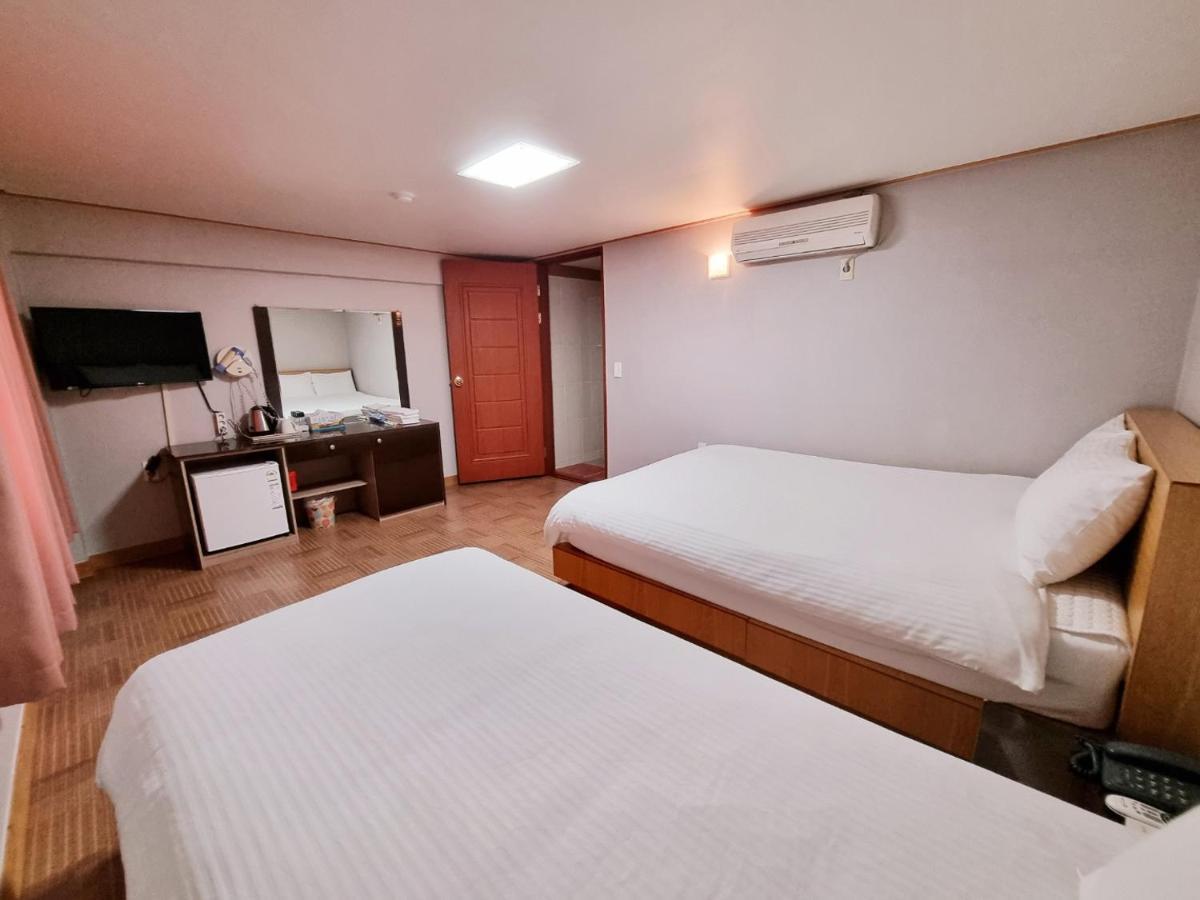 Hotel G Jeju Exterior foto