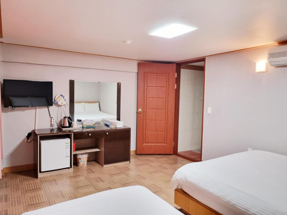Hotel G Jeju Exterior foto
